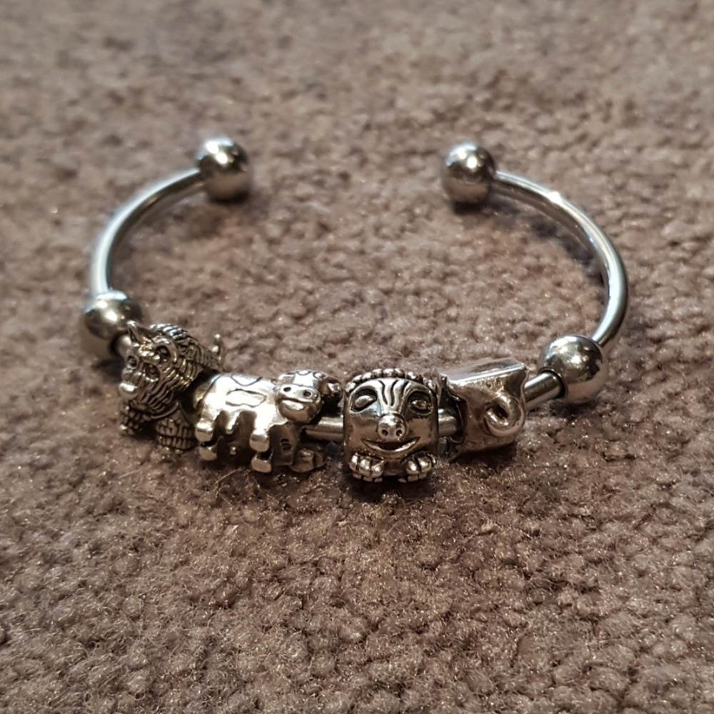 Lovelinks Bangle, various Animal Charms